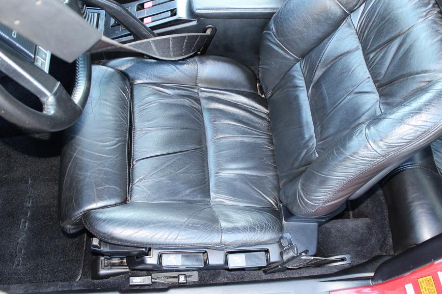 Интерьер Chrysler Conquest TSi 1987 года  (фото 48 из 137)
